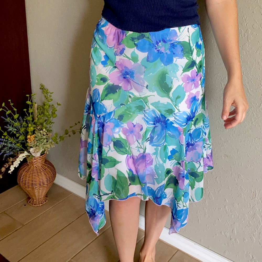 Vintage watercolor floral flowy skirt size medium by Luna Chix